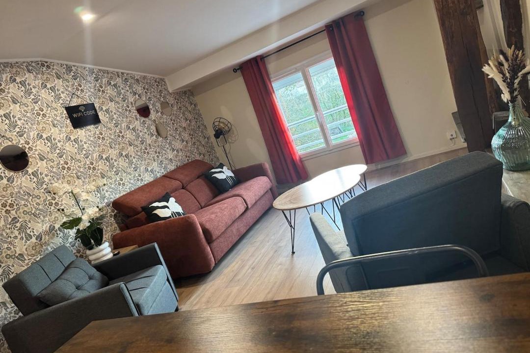 Photo of Livingroom in Bohas-Meyriat-Rignat