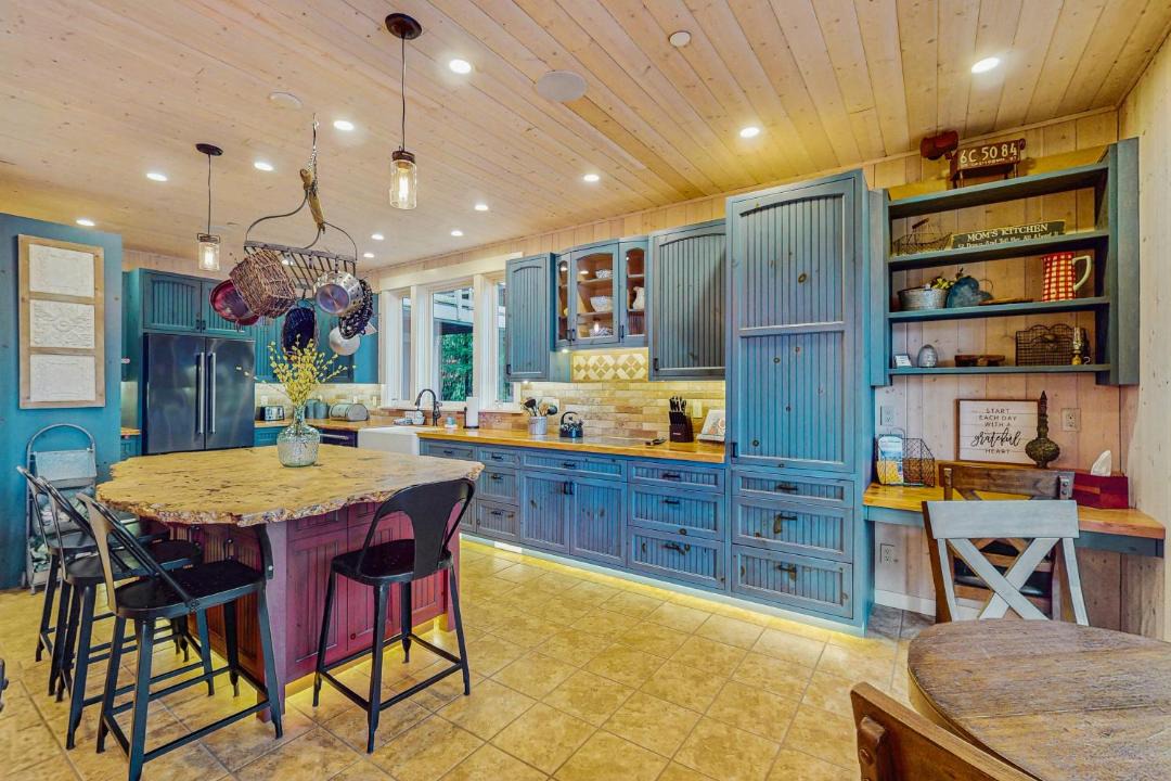 Photo of Kitchen in Rollingbay