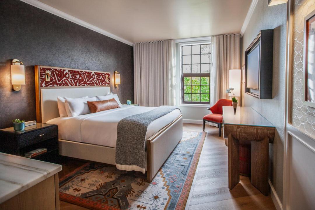 Photo of Others in Westport