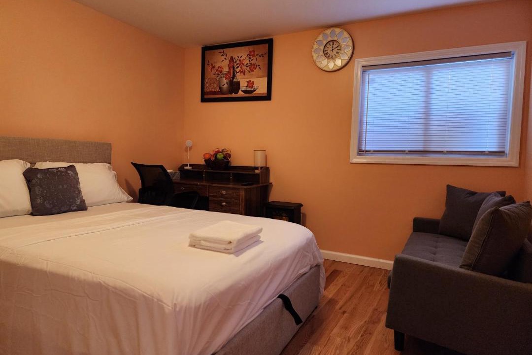 Photo of Bedroom in Pelham Gardens