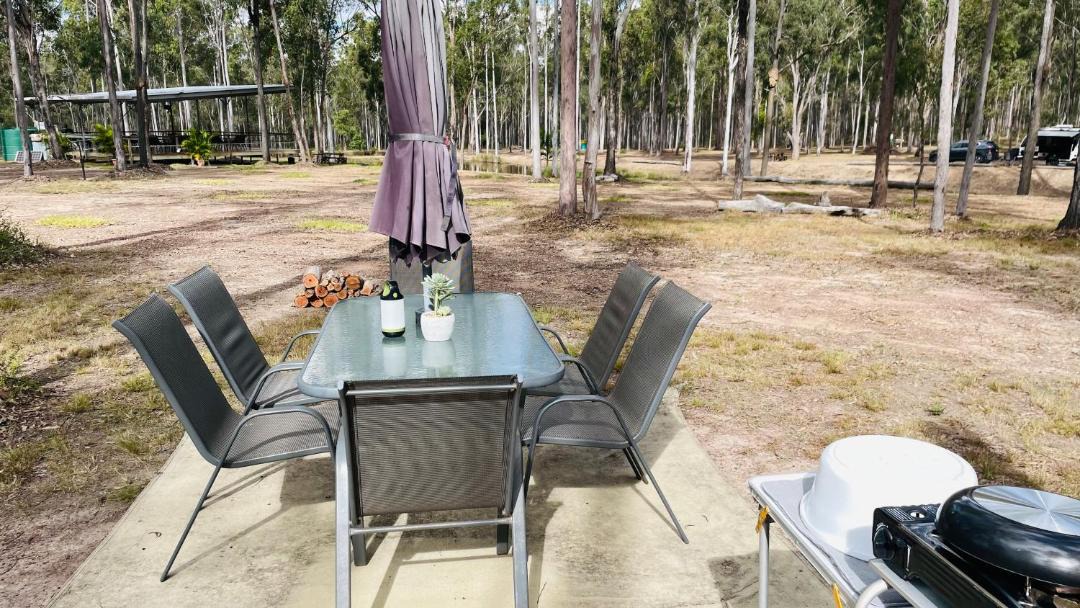 Photo of Others in South Isis