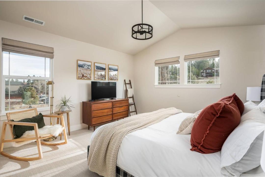 Photo of Bedroom in Century West