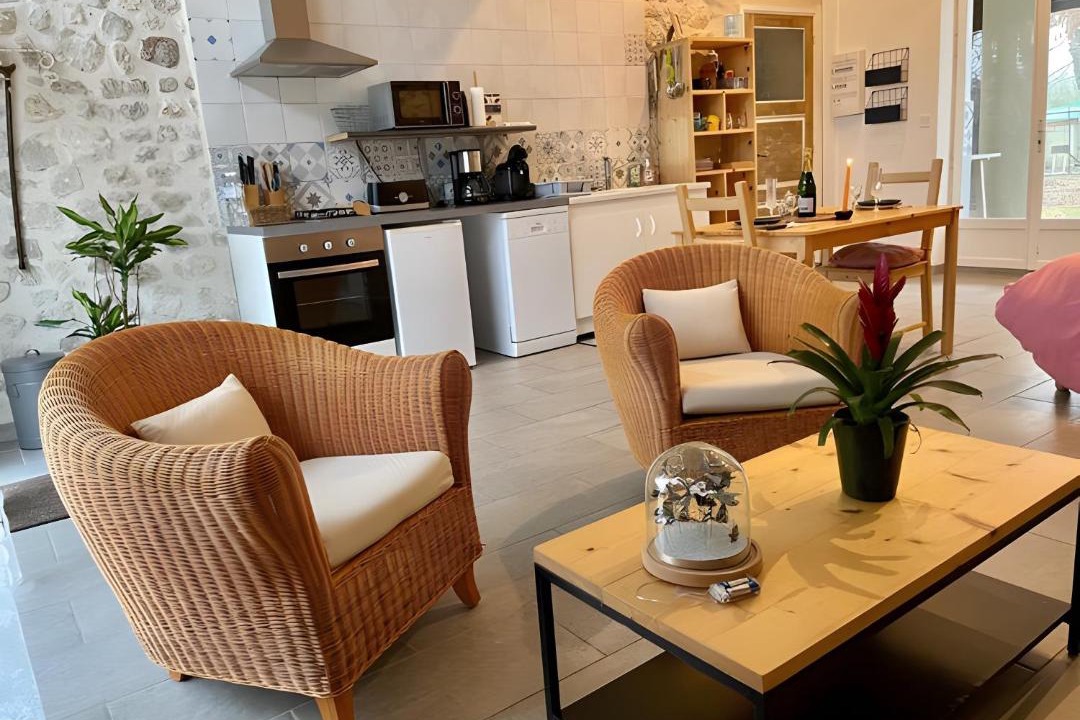 Photo of Others in Avrille-les-Ponceaux