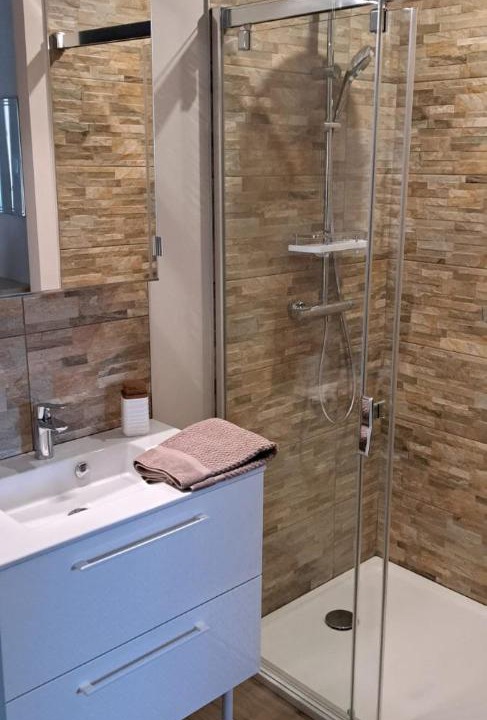 Photo of Bathroom in Tours-sur-Marne