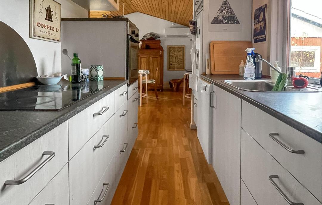 Photo of Others in Bronde