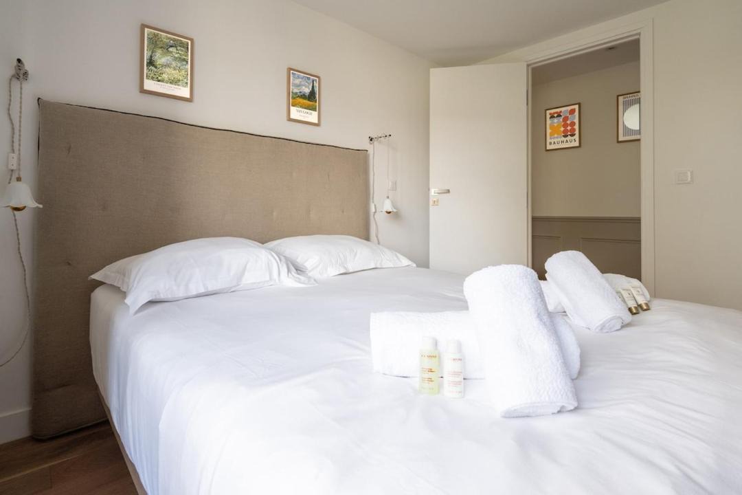 Photo of Bedroom in Magny-le-Hongre