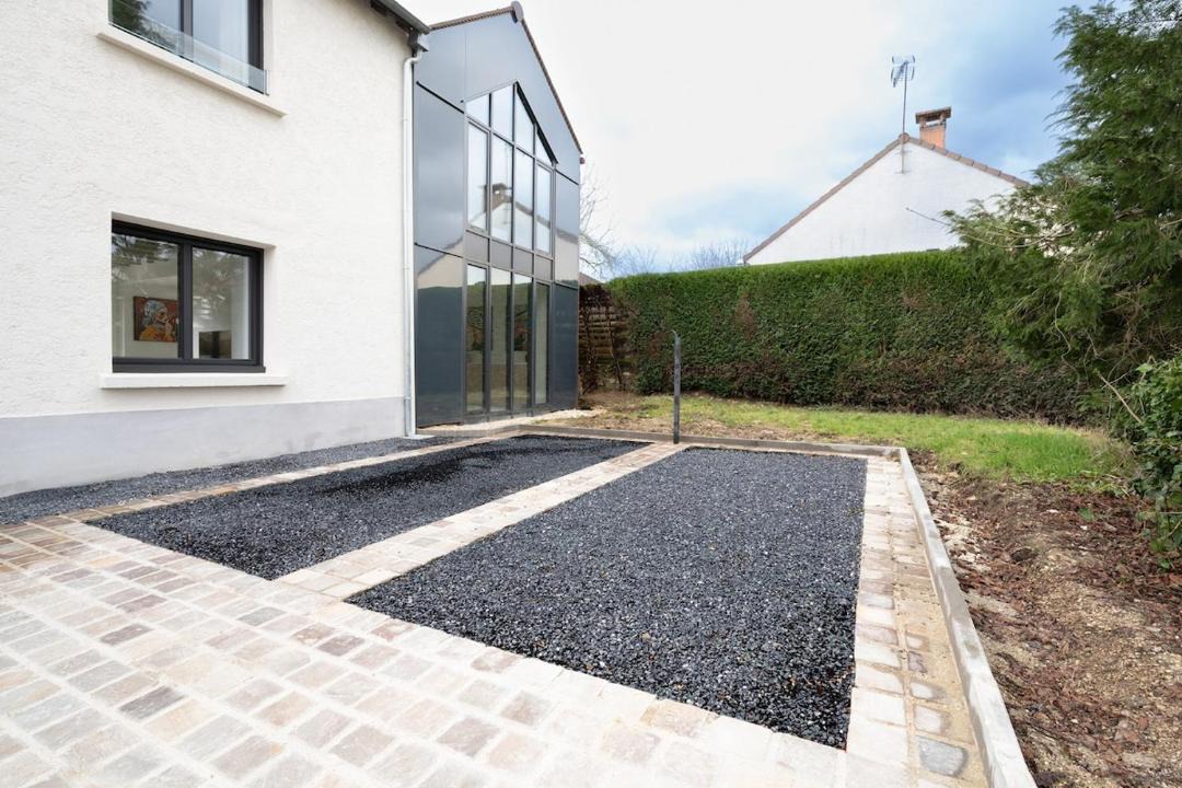 Photo of Others in Magny-le-Hongre