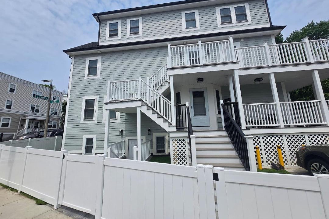 Photo of Others in Roxbury