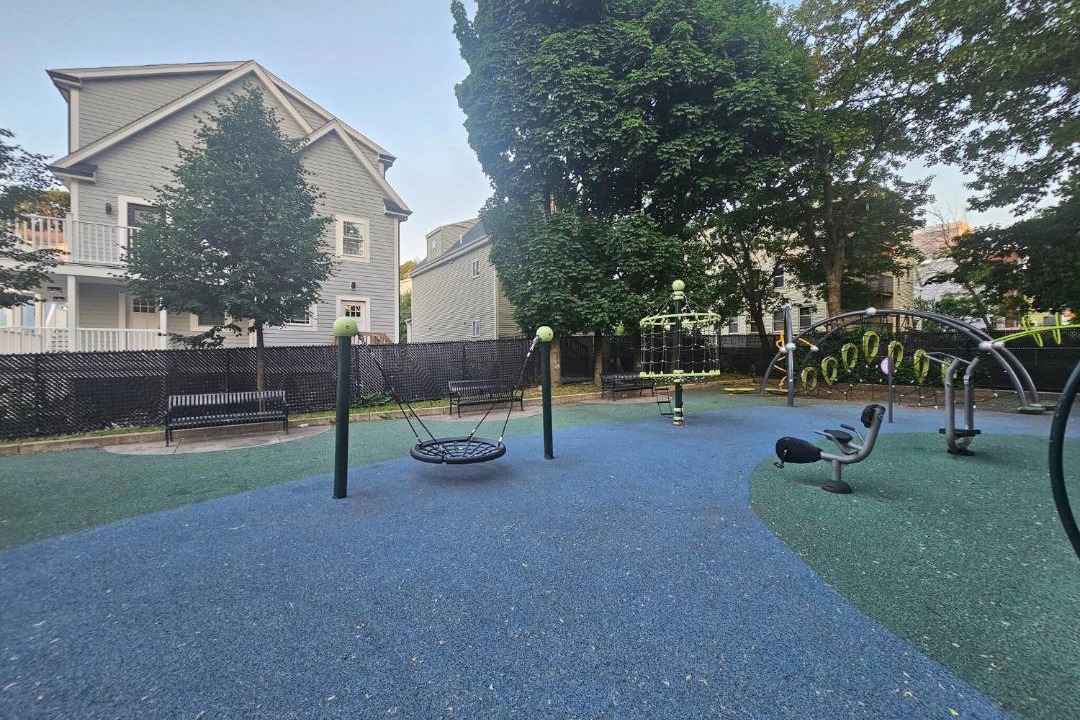 Photo of Others in Roxbury