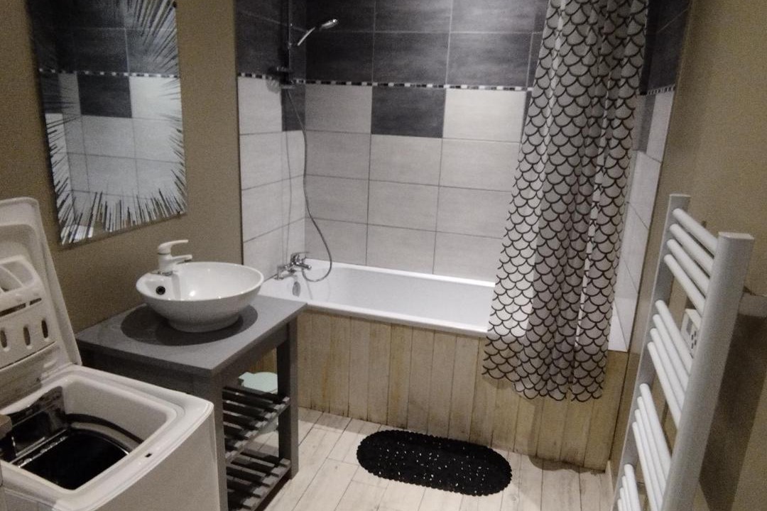 Photo of Bathroom in Cognac