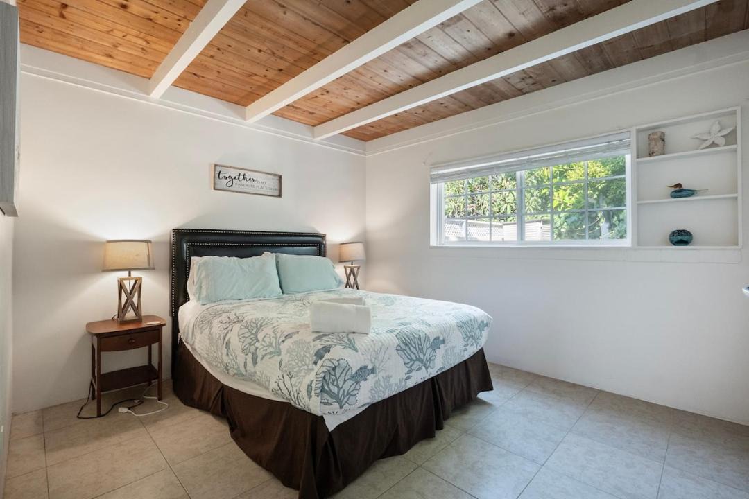Photo of Bedroom in Village of La Jolla
