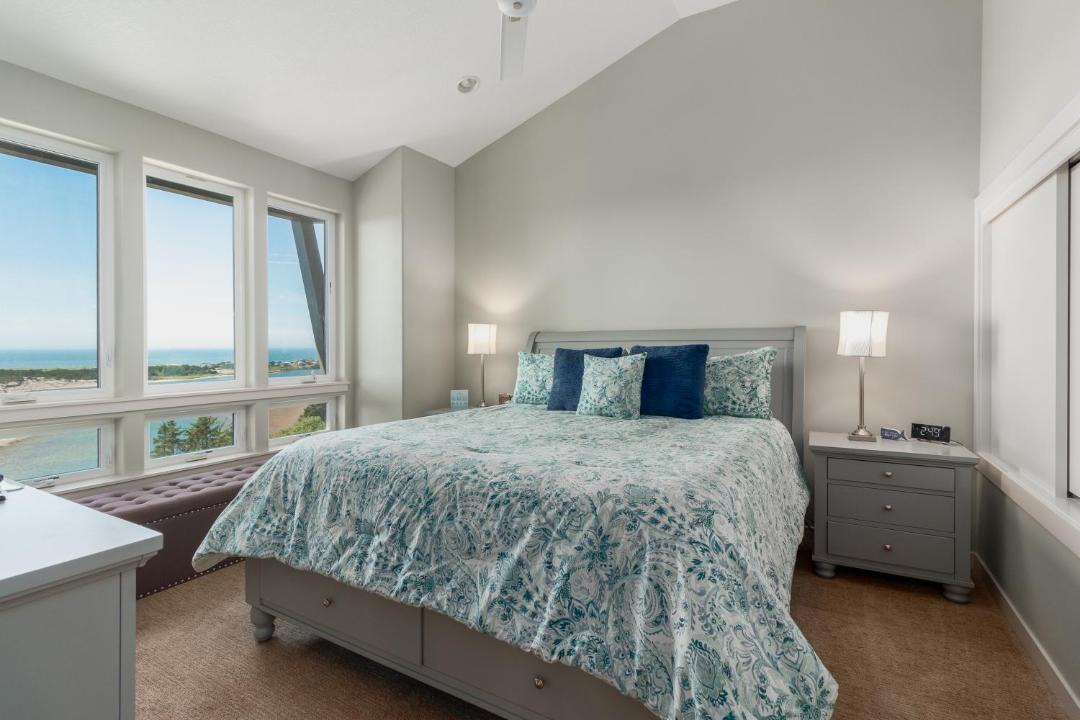 Photo of Bedroom in Pacific City