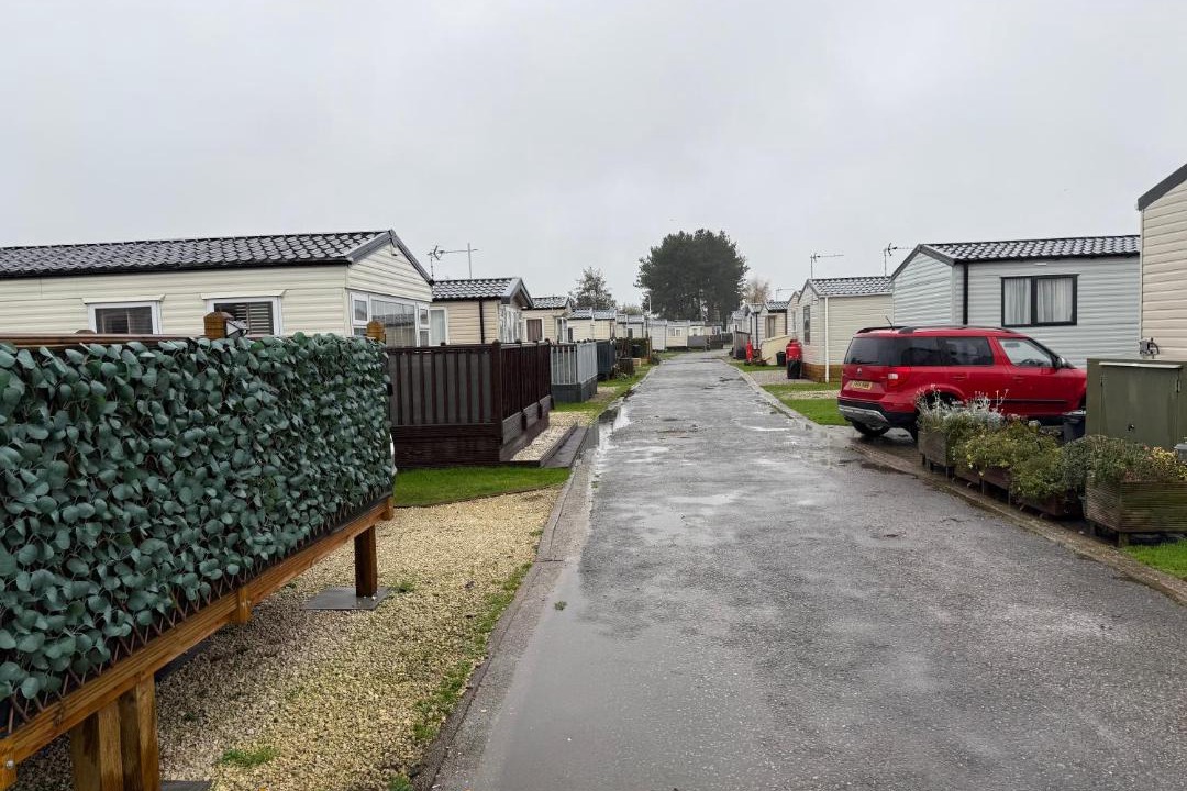 Photo of Others in Crowle