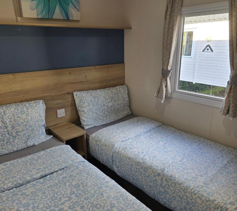 Photo of Others in Hamworthy