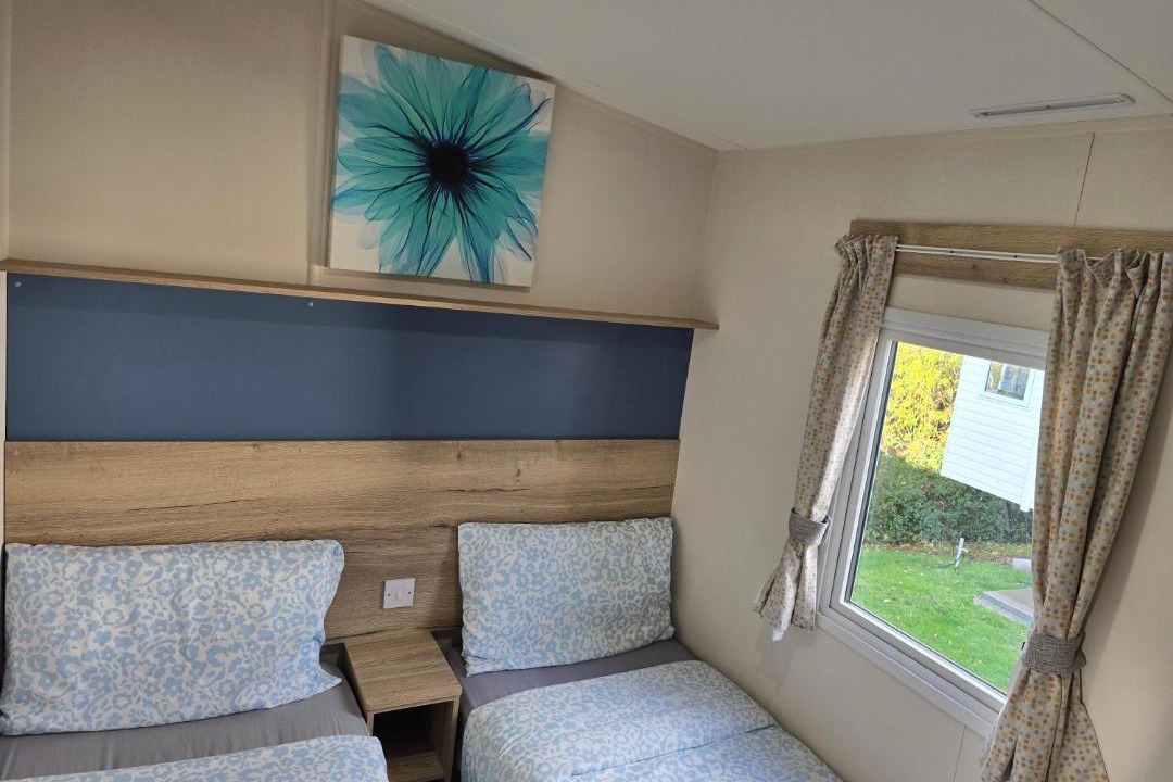 Photo of Others in Hamworthy