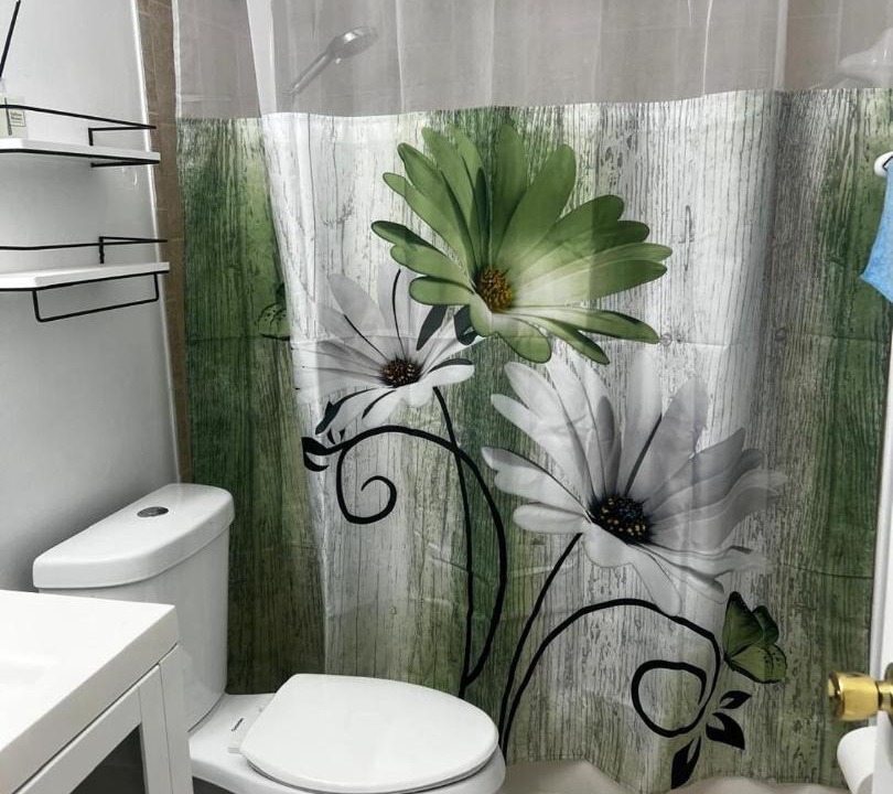 Photo of Bathroom in Cutler Bay