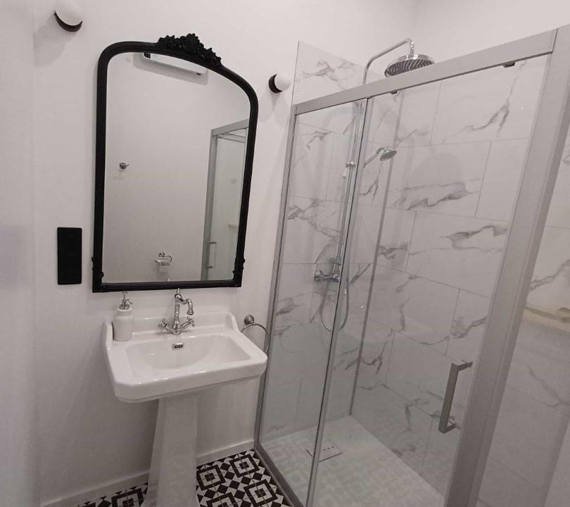 Photo of Bathroom in Saint-Cyprien-sur-Dourdou