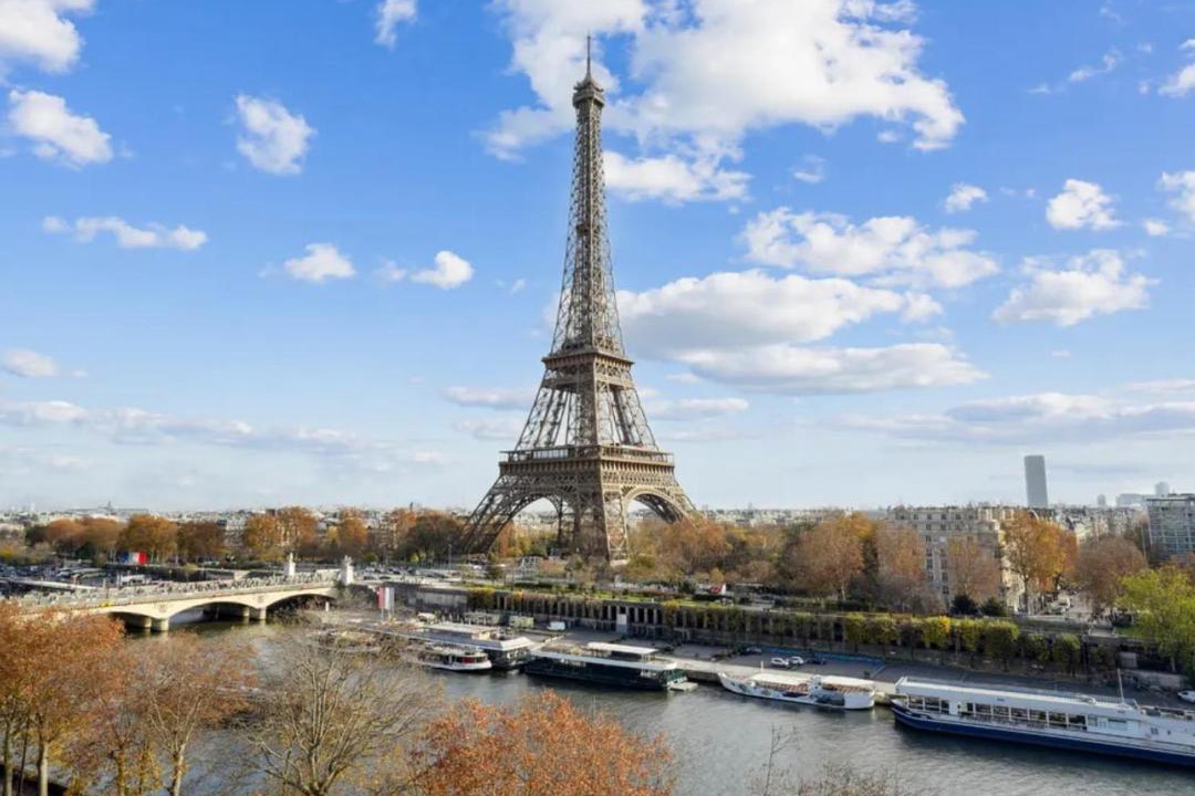 Photo of Others in Passy