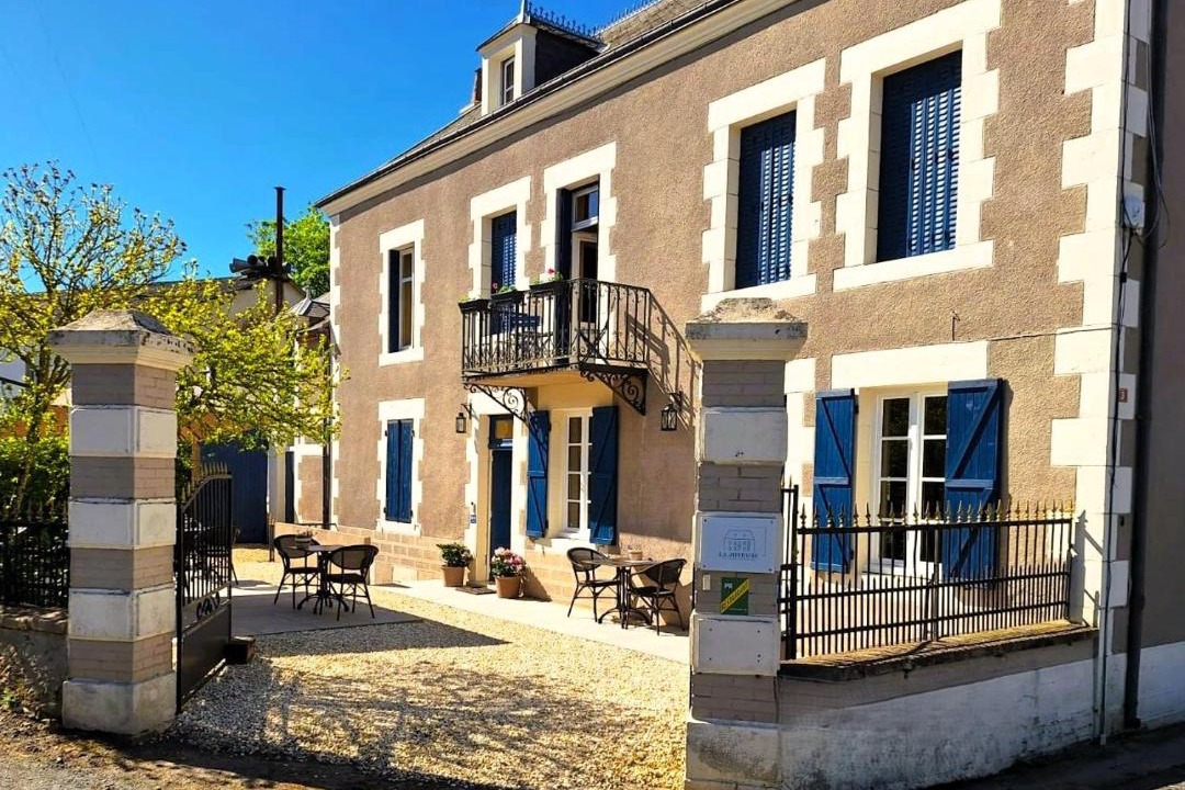 Photo of Others in Preveranges