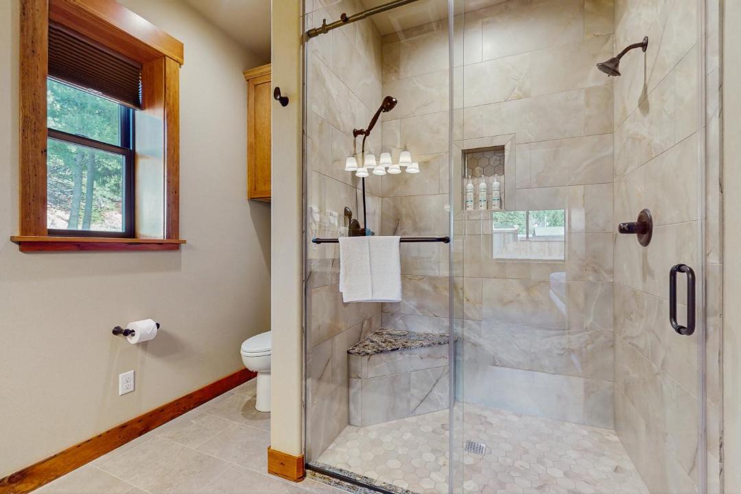 Photo of Bathroom in Ronald