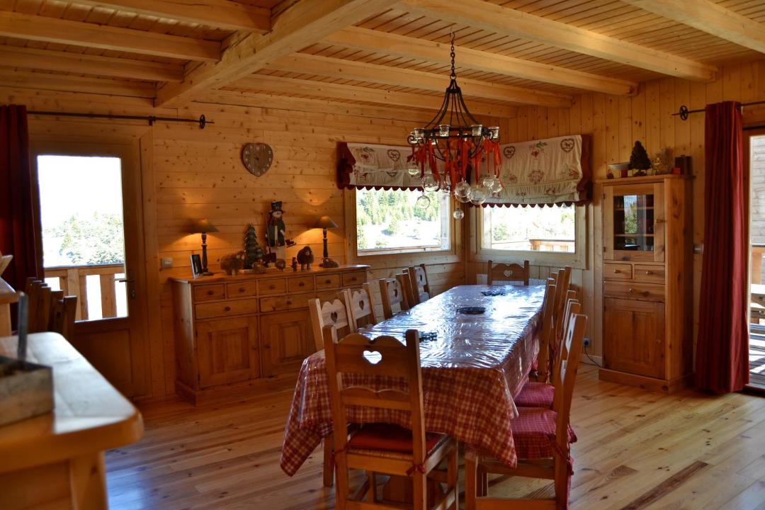 Photo of Kitchen in Saint-Etienne-en-Devoluy