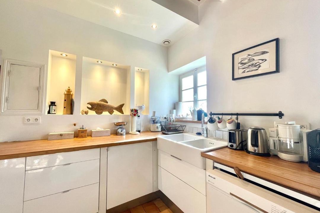 Photo of Kitchen in St Benoist-sur-Mer