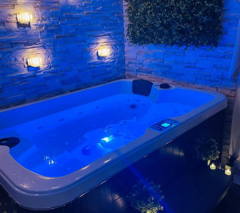 Photo of Others in Bondy