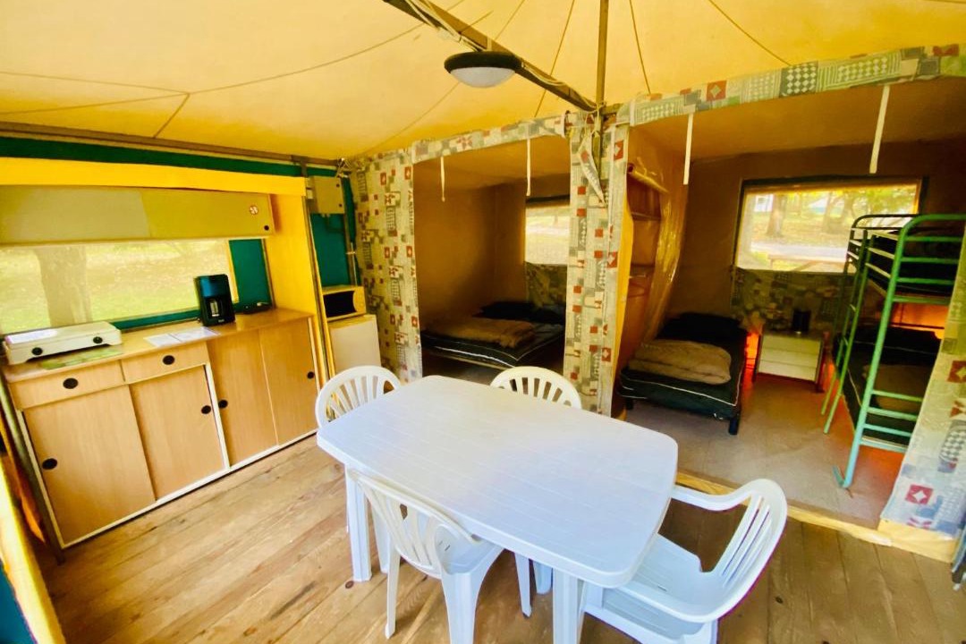 Photo of Others in Camon