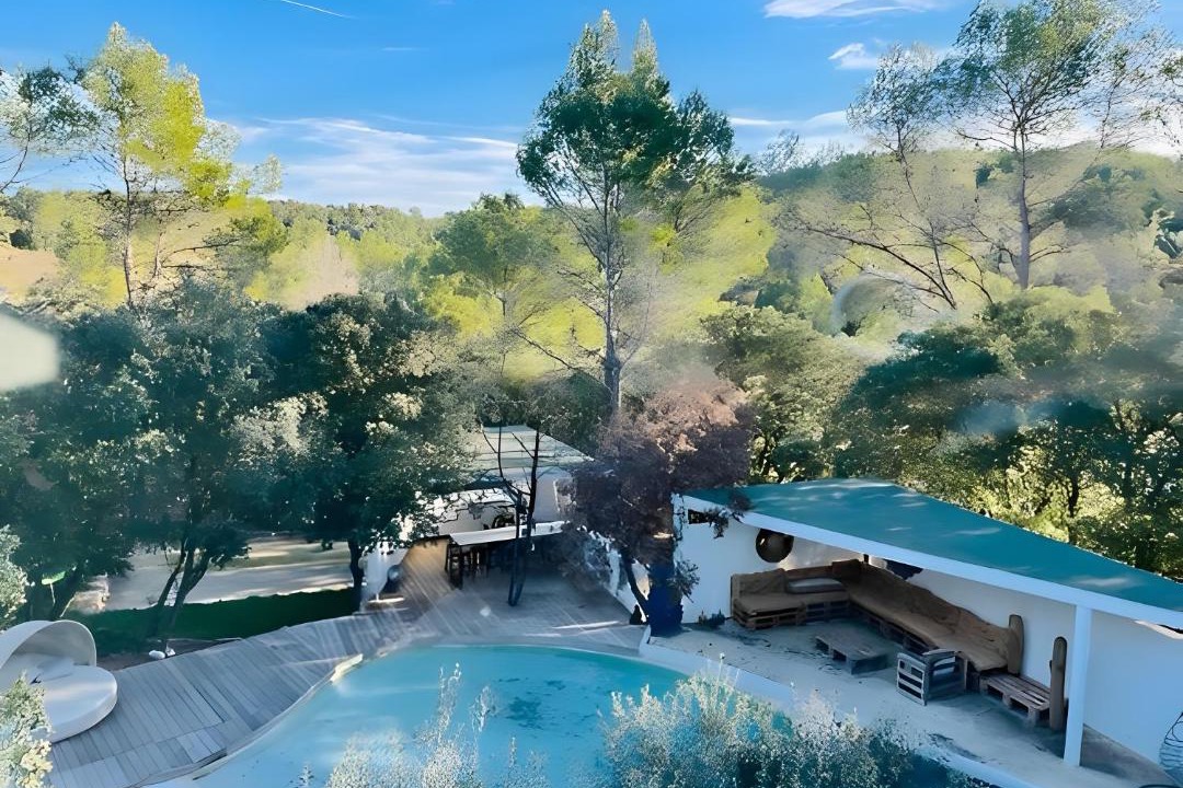 Photo of Others in Favas