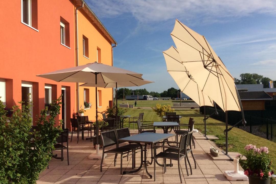 Photo of Others in Seltz