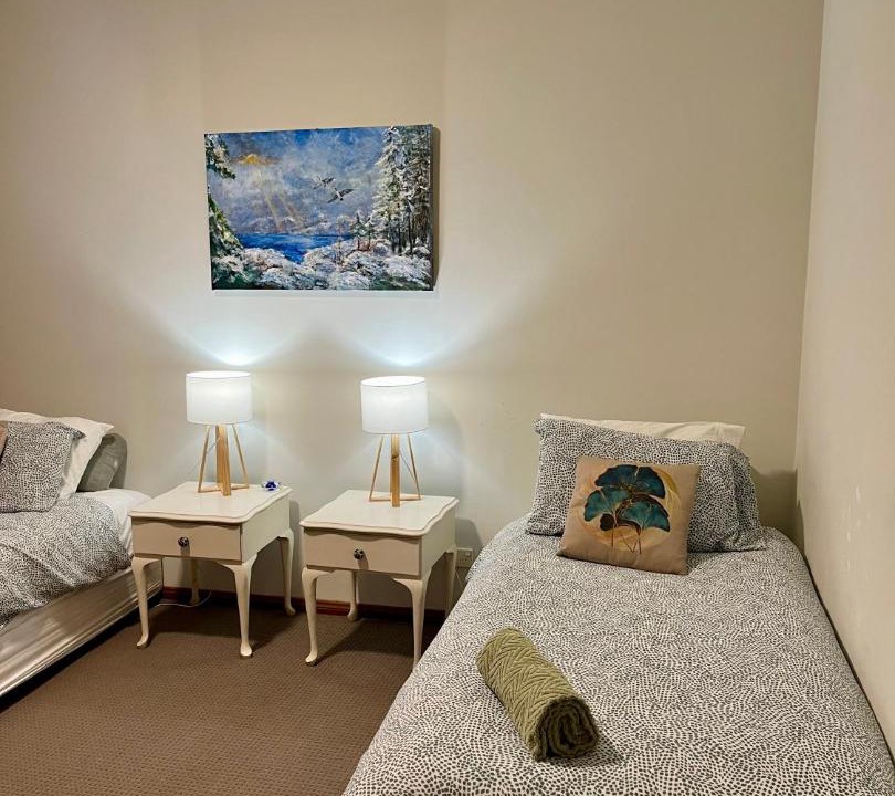 Photo of Others in Grose Vale