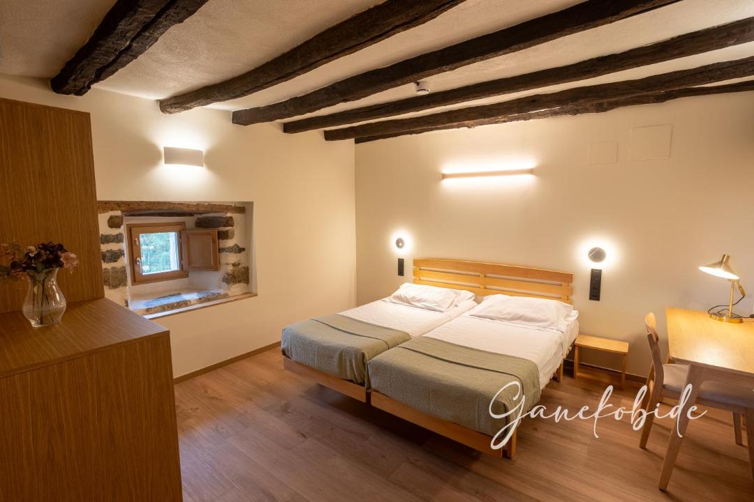 Photo of Bedroom in Okondo
