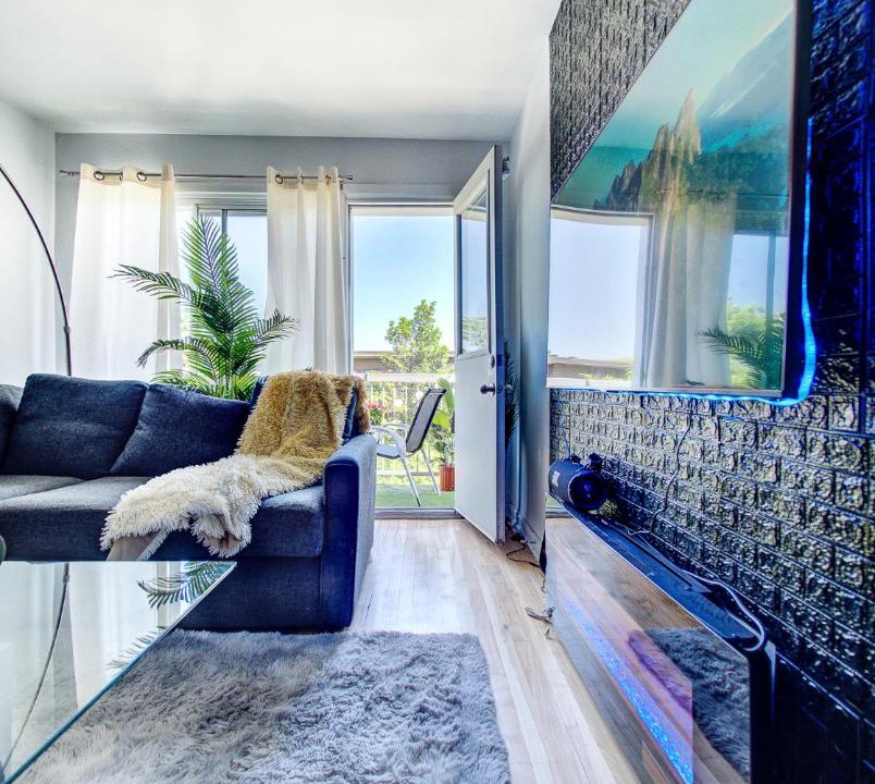 Photo of Livingroom in De Lorimier
