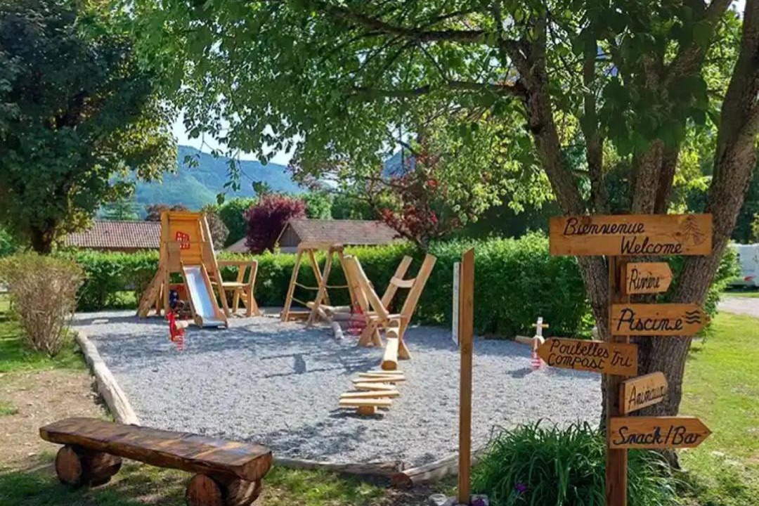 Photo of Others in Chezery Forens