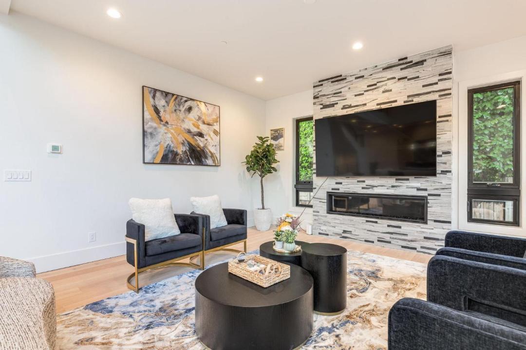 Photo of Others in West Bellevue