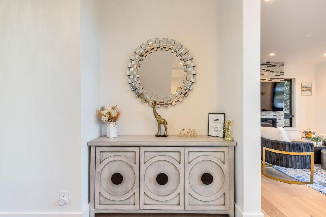 Photo of Others in West Bellevue