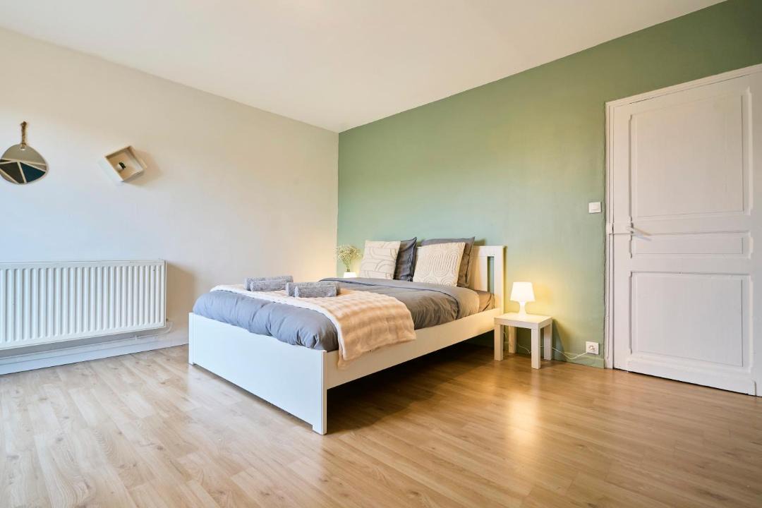 Photo of Bedroom in Carvin