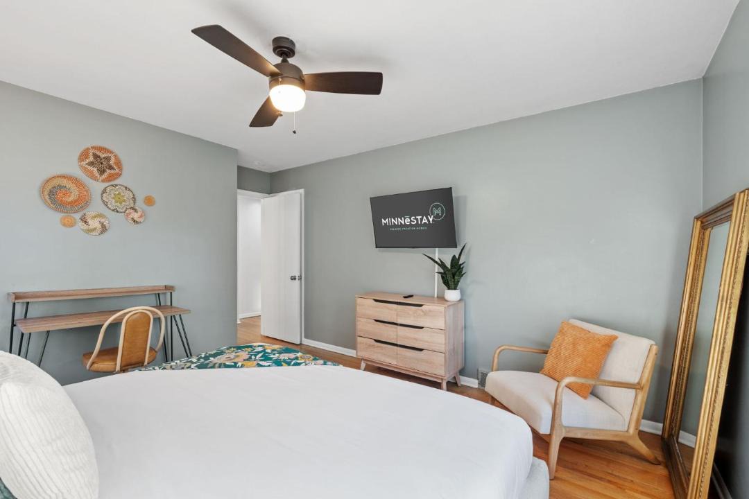 Photo of Bedroom in Whittier