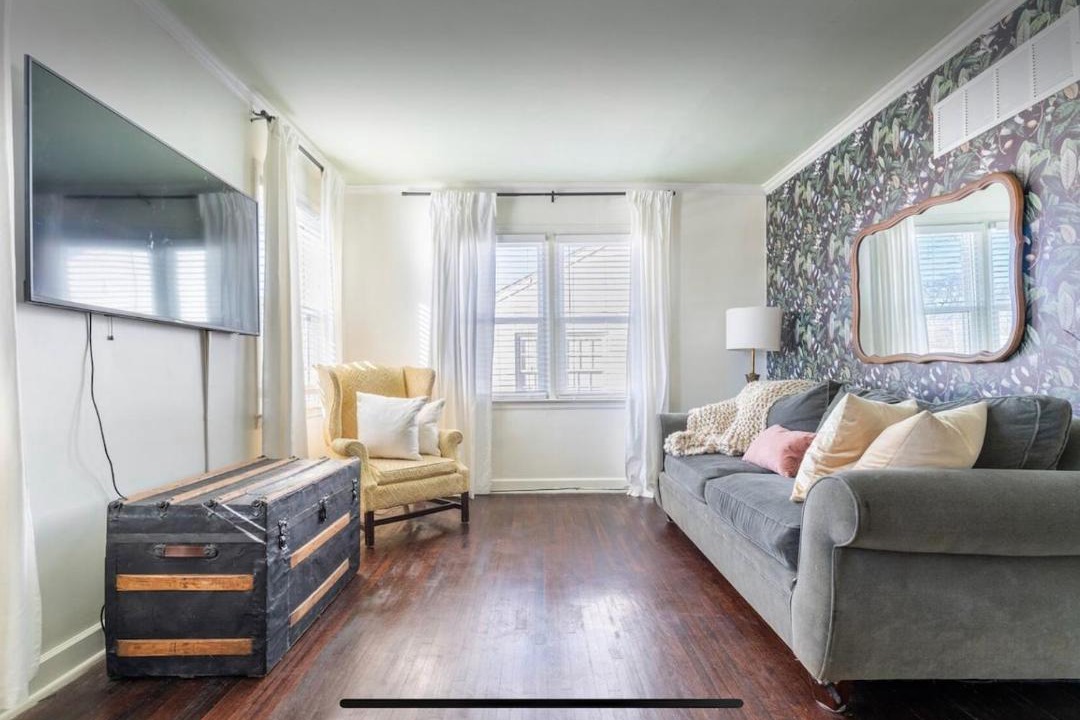 Photo of Bedroom in University District