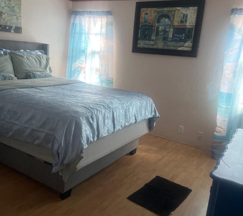 Photo of Bedroom in Lauderhill