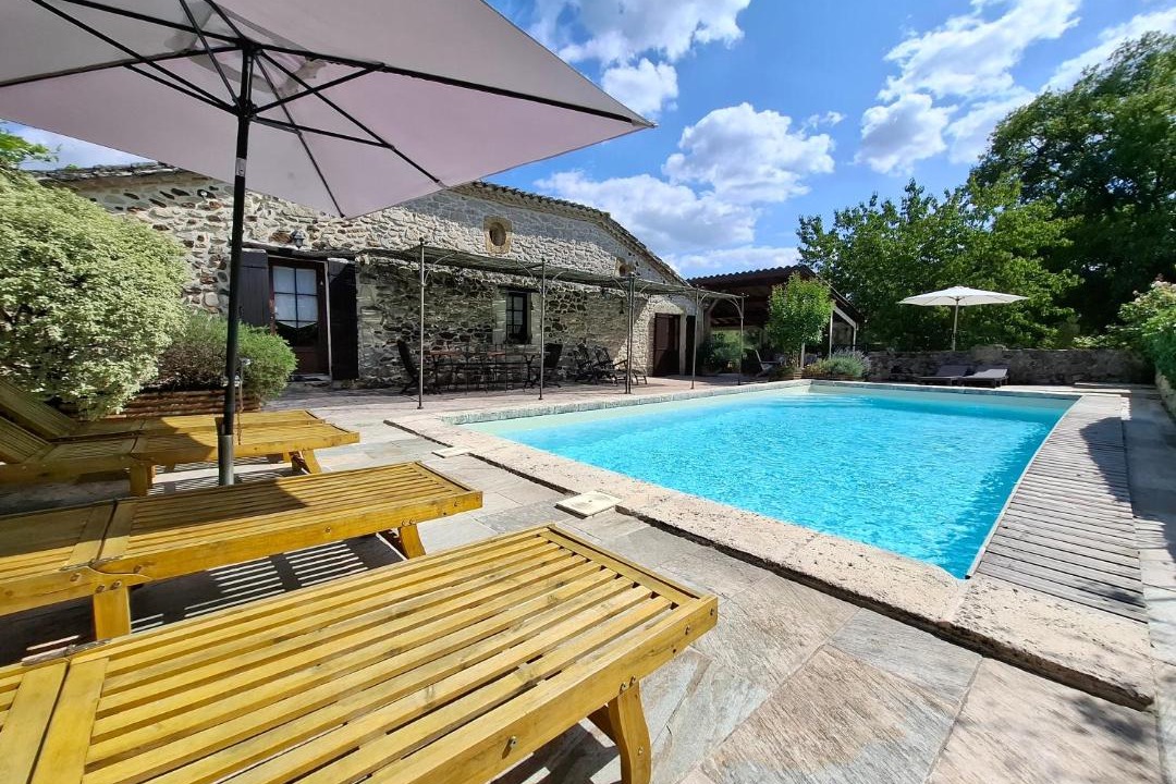 Photo of Others in Sigalens