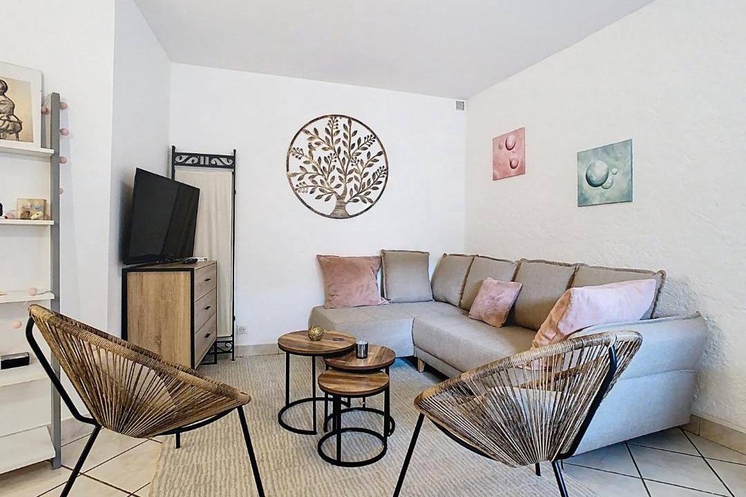 Photo of Livingroom in La Buisse