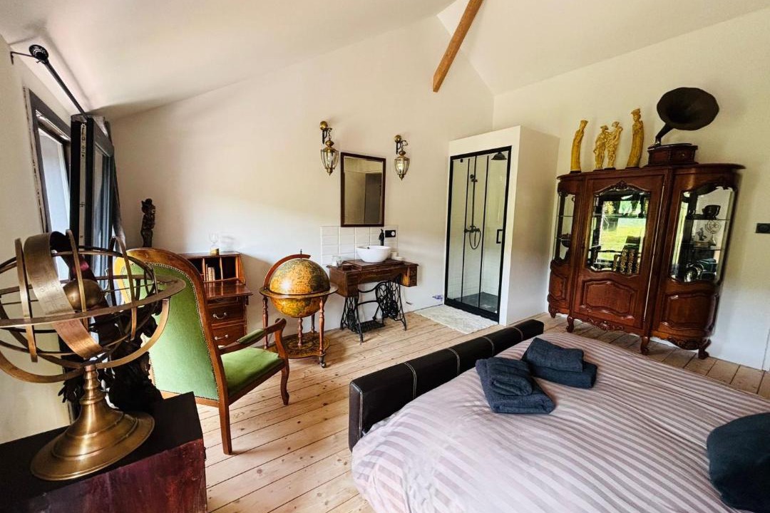 Photo of Bedroom in Pierrefitte-en-Auge