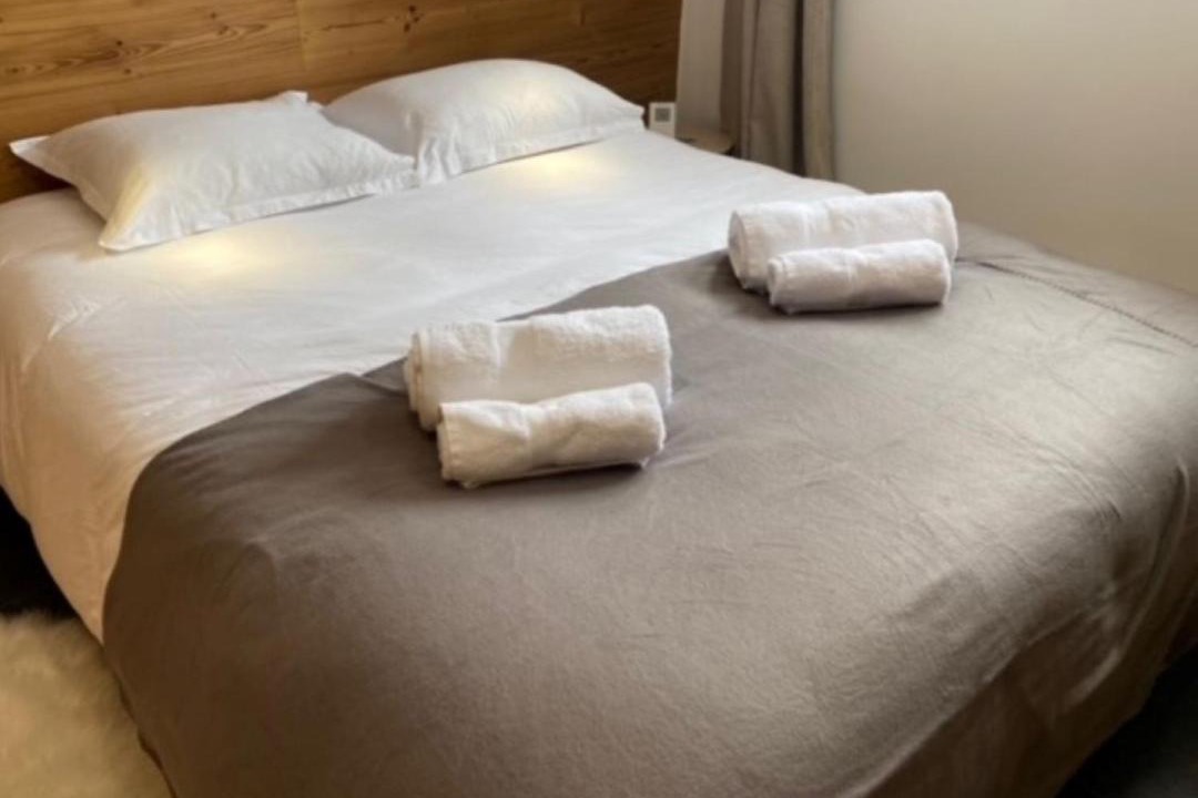 Photo of Bedroom in Pugny-Chatenod