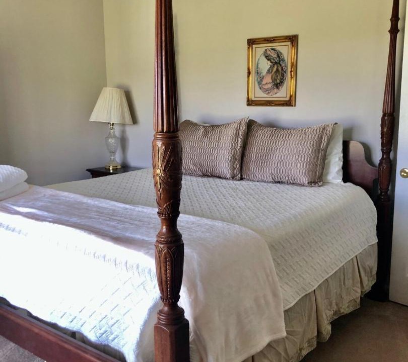 Photo of Bedroom in Warrensburg