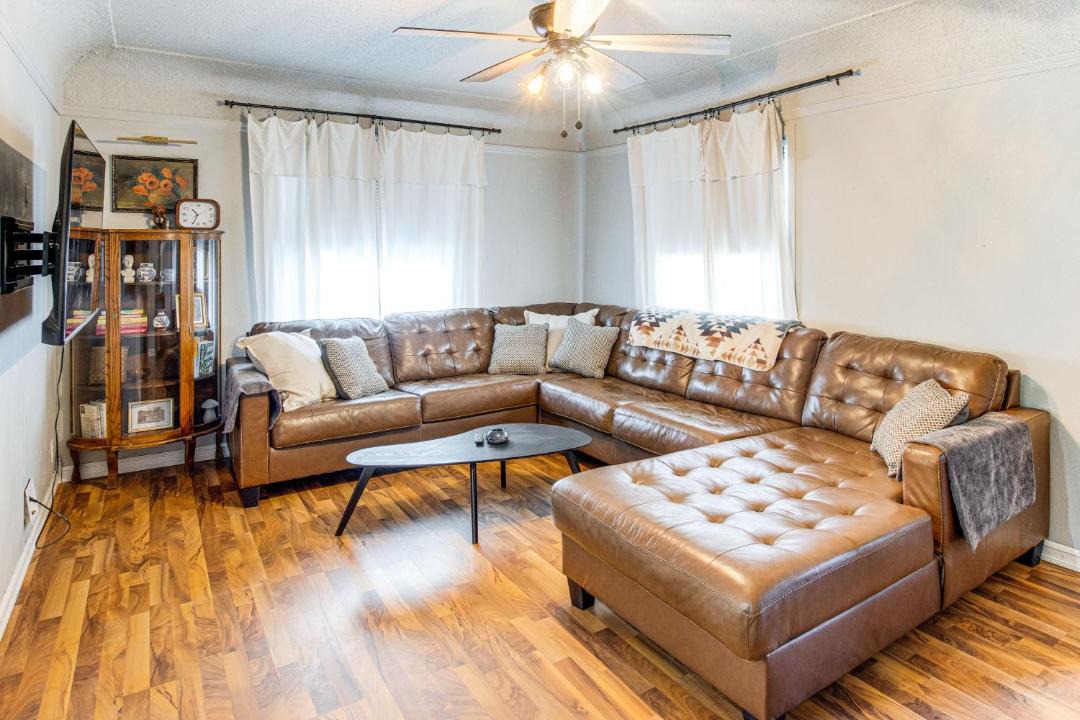 Photo of Livingroom in Waterloo