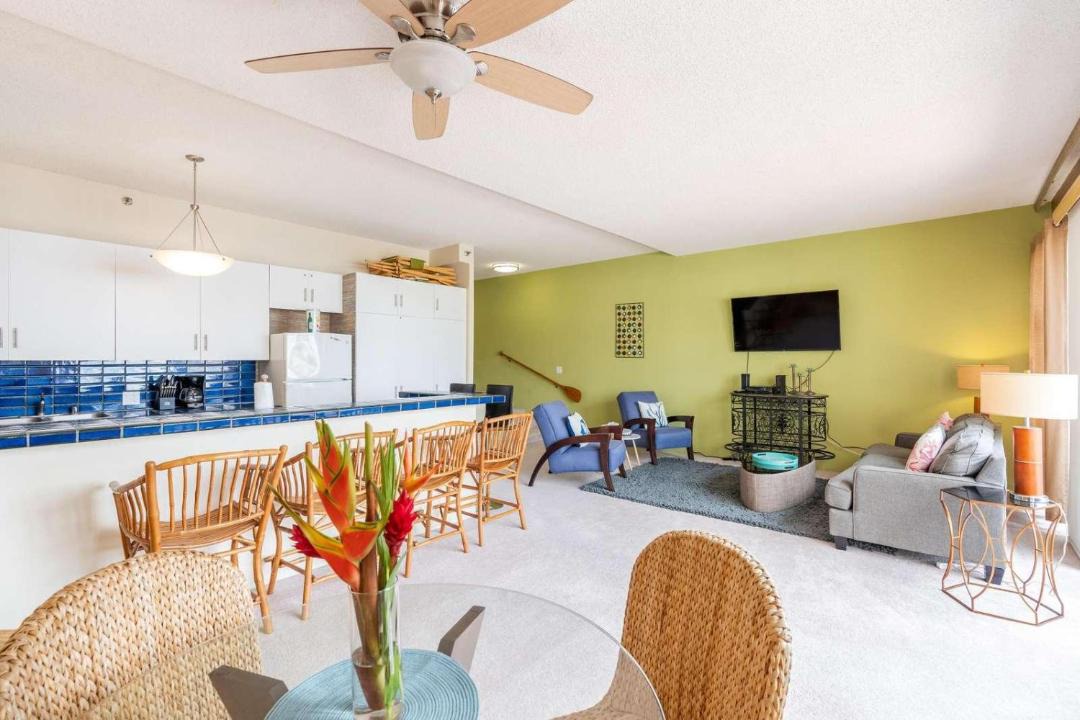 Photo of Others in Downtown Honolulu