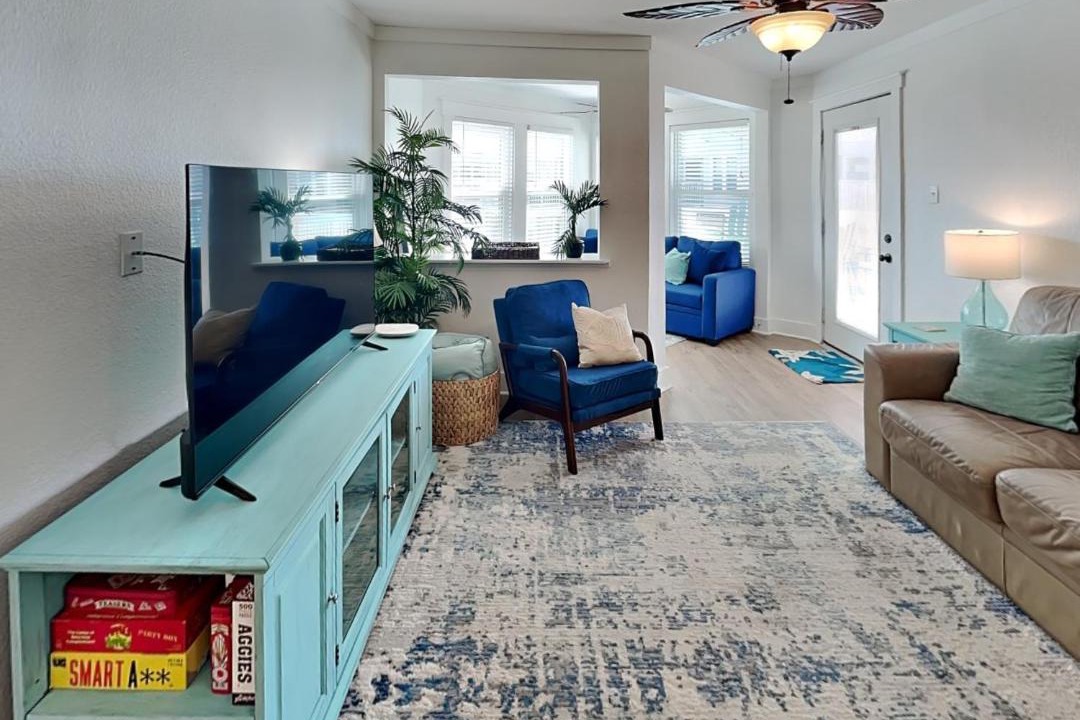 Photo of Livingroom in Kingsville