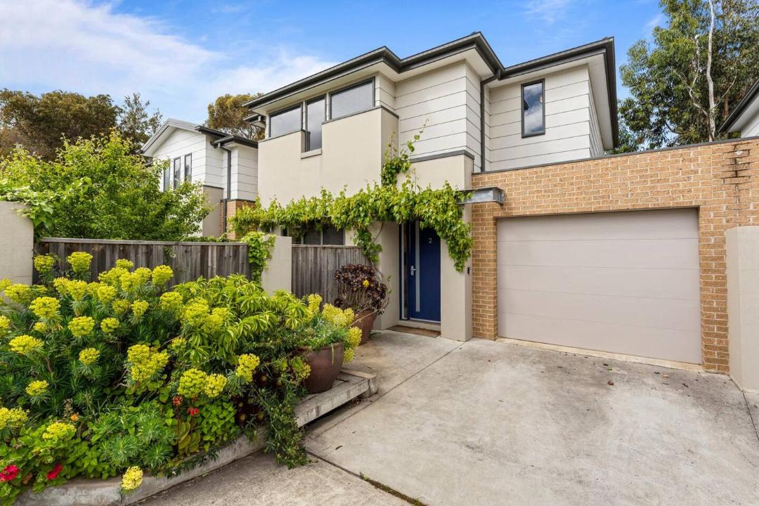 Photo of Others in Canadian