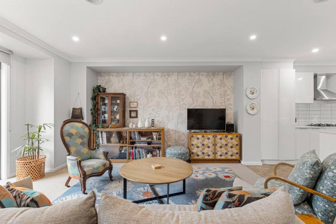 Photo of Others in Canadian